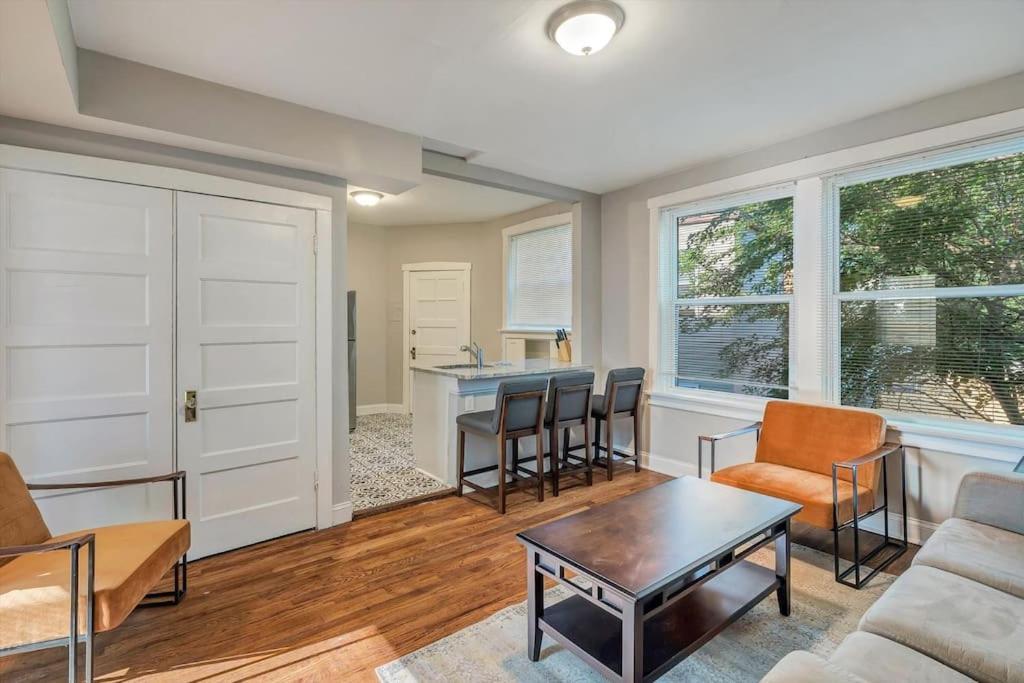 Richmond Heights Beautiful Tower Grove Unit Recently Renovated 2Sヴィラ エクステリア 写真